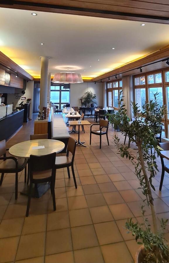 Hotel Breiti Bachenbulach Экстерьер фото
