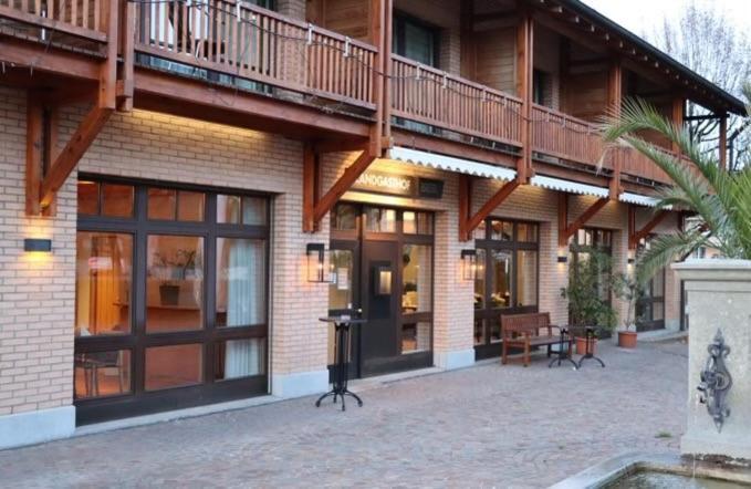 Hotel Breiti Bachenbulach Экстерьер фото